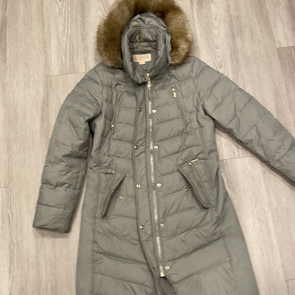 Winter jacket - Picture 3 of 3